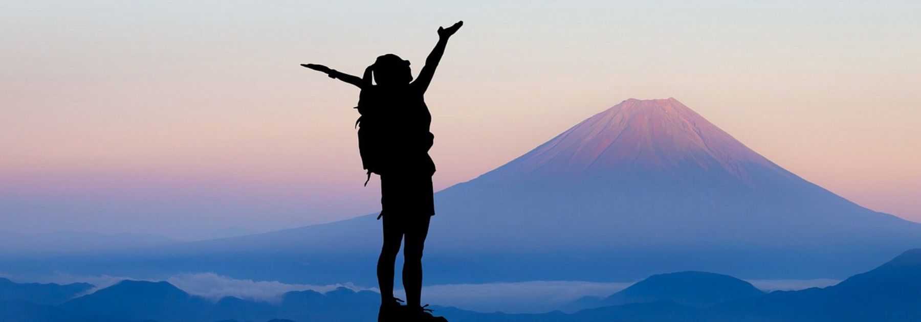 backpacker travelling the world